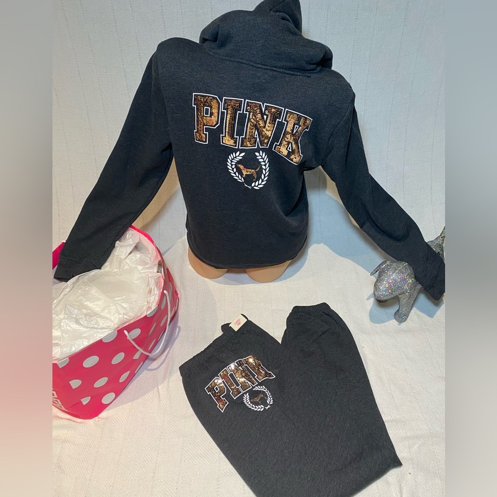 NWT VS PINK SHERPA LINED HOODED BLING SET